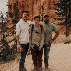 Meet your Posher, Eli